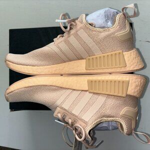 NEW | ADIDAS NMD R1 Running Shoe Women"s Size 7.5